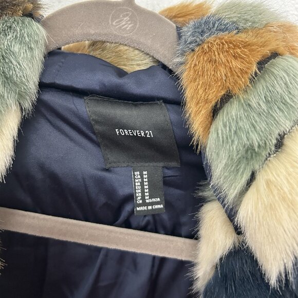 Forever 21 Faux Fur Colorful Chevron Hooded Coat  Unique Mob Wife Retro Bold M - Picture 10 of 13